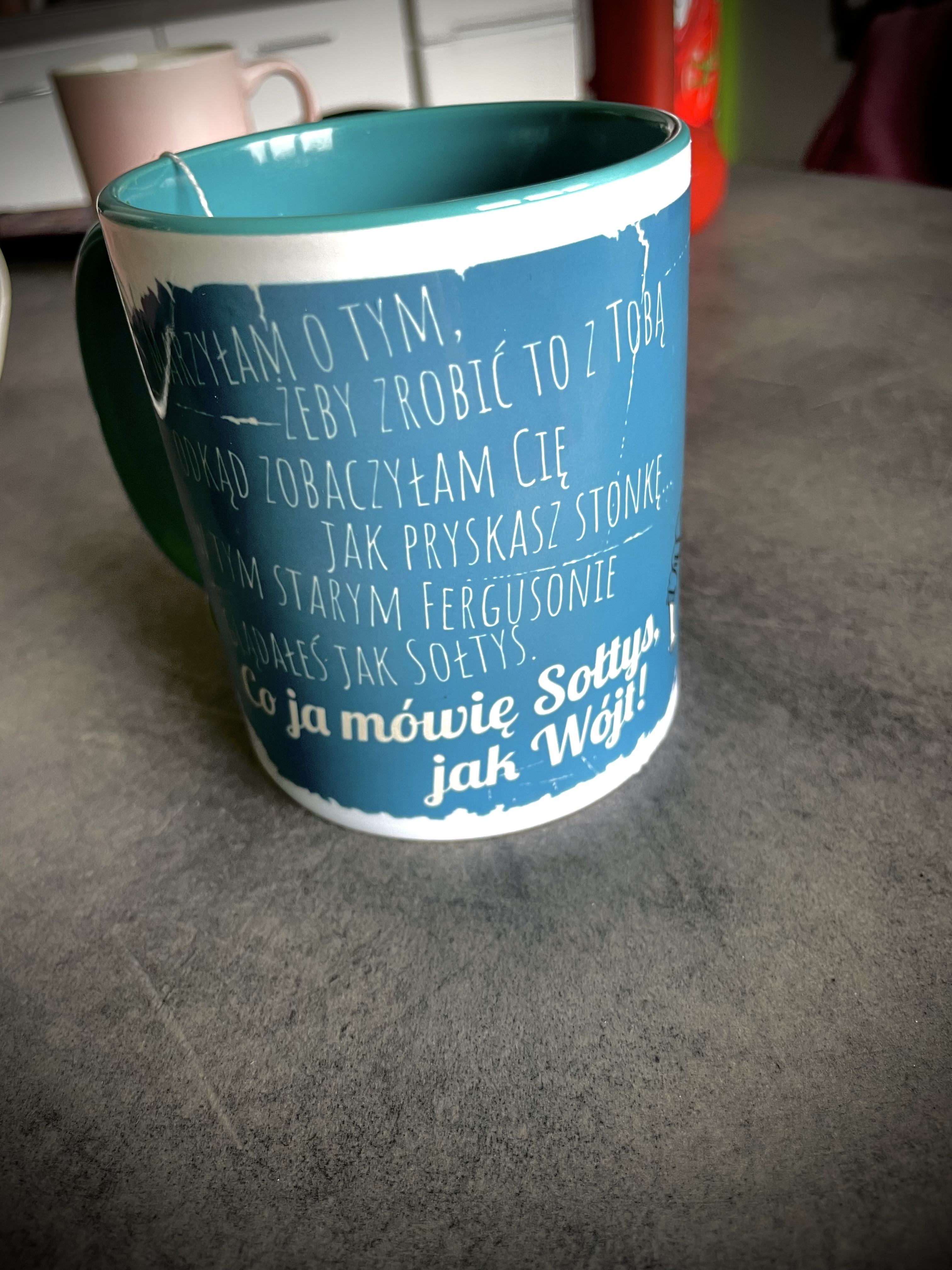 Zestaw kubek i skarpetki – W tym starym Fergusonie, wyglądałeś jak wójt